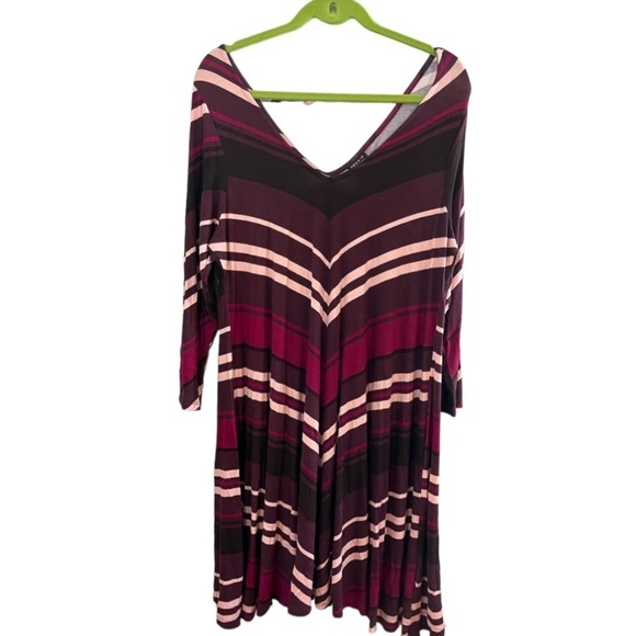 Torrid Dress 14 Burgundy Midi Striped Chevron Retro Boho 80s Artsy Classic - Picture 3 of 12